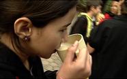Café com leite melhora o rendimento de estudantes